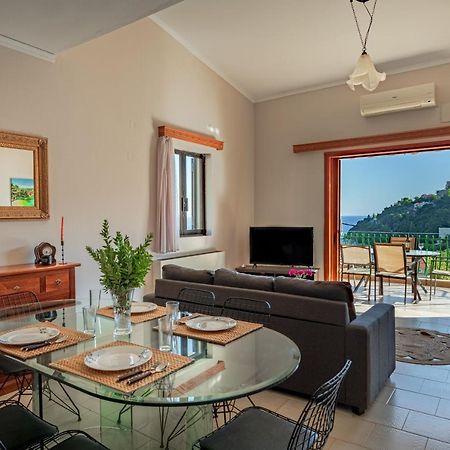 Golden Flower's Apartment Poros  Eksteriør billede