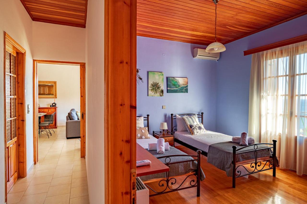 Golden Flower's Apartment Poros  Eksteriør billede